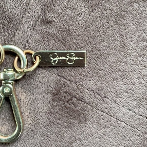 Jessica Simpson Gold Feather Key & Card Holder - Picture 3 of 5